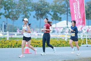 BIB: 
                            <button type="button" onclick="openModal(27850352)" class="btn btn-primary btn-sm float-right btn-popup" data-toggle="modal" data-target=".modal-high-quality">
                        <i class="fas fa-shopping-cart"></i> Add to Cart
                    </button>
                                            <button type="button" onclick="isThisMe(27850352, true)" class="btn btn-success btn-sm float-right btn-popup btn-isme hidden" data-toggle="tooltip" data-placement="bottom" title="นี่คือรูปของคุณใช่ไหม คลิกที่นี่เพื่อเอาเข้าอัลบั้ม">
                        <i class="fas fa-plus"></i> Add to album
                    </button>
                    <button type="button" onclick="isThisMe(27850352, false)" class="btn btn-warning btn-sm float-right btn-popup btn-isnotme hidden">
                        <i class="fas fa-ban"></i> Remove from album
                    </button>